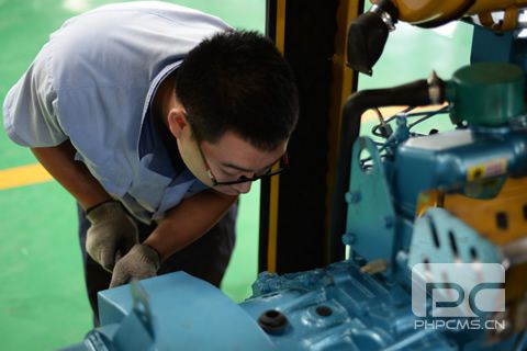 用戶故事：來(lái)自青格達(dá)湖畔的問(wèn)候