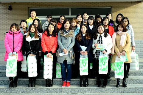 山東華全動(dòng)力：活力“三八”節(jié)  美麗又魅力