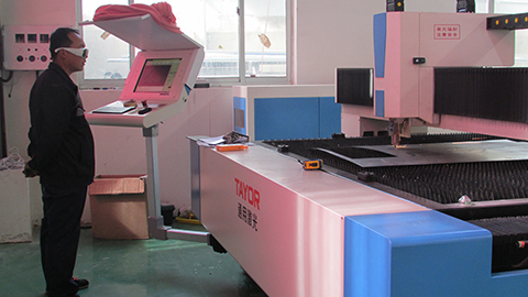 華全購進新設備，產品質量再升級