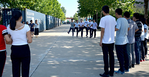 柴油發(fā)電機組廠家也有許多歡樂，華全小伙伴們都玩嗨了