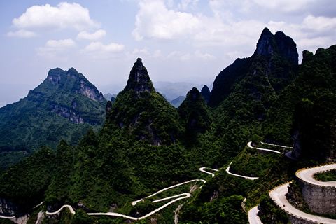 數九寒天里，華全發電機組踏上“通天大道”